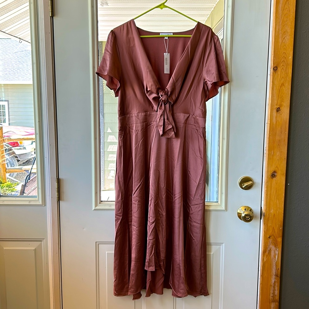 Baltic Born Poppy Satin Midi Dress NWT XXL